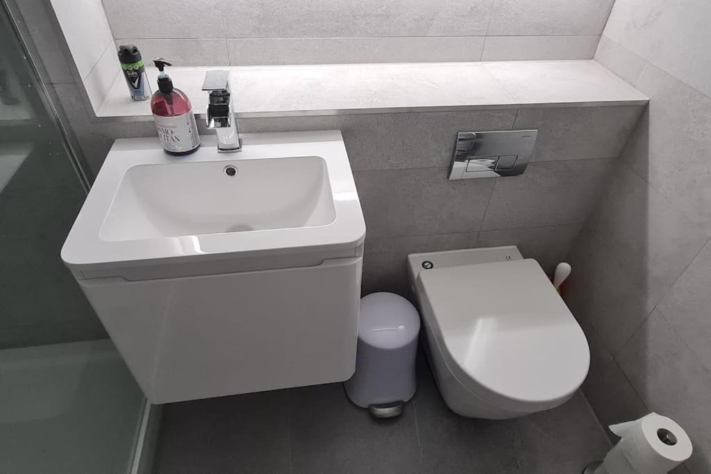 Large 4 Bed Daire Edinburgh Dış mekan fotoğraf